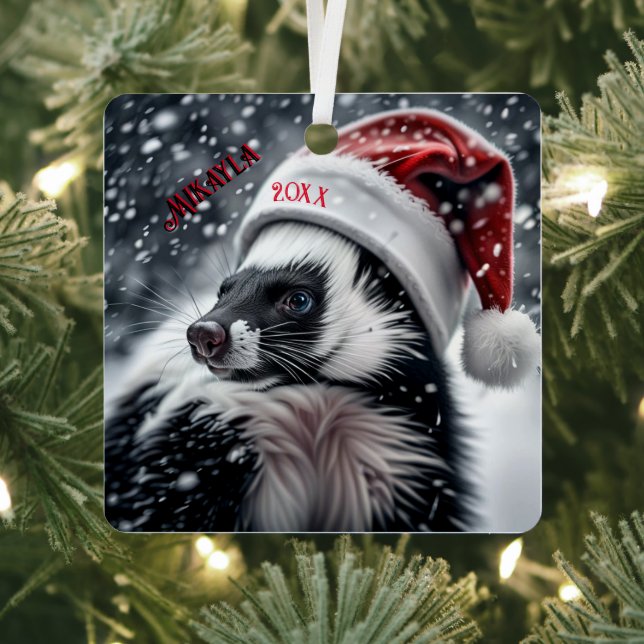 Ornement En Métal Skunk à Santa Hat (Insitu)