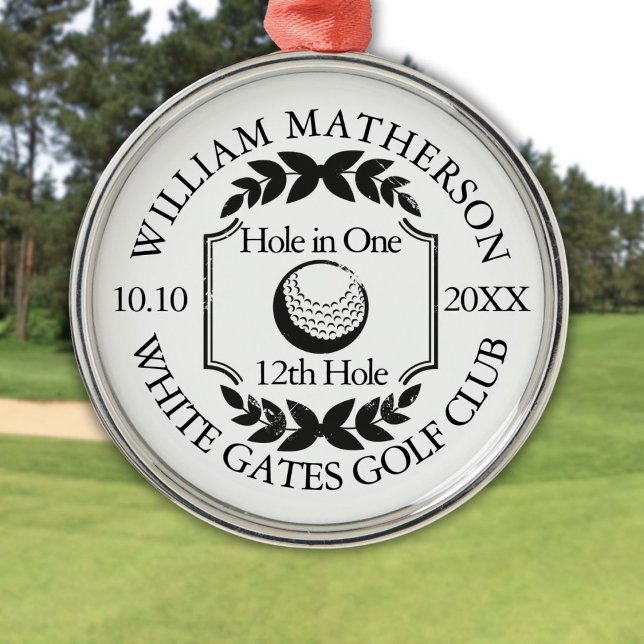 Ornement En Métal Trou en un classique Golf personnalisé (Hole in One Classic Personalized Golf Metal Ornament)