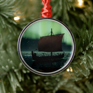 Ornement En Métal Viking Navire Et Lumières Du Nord