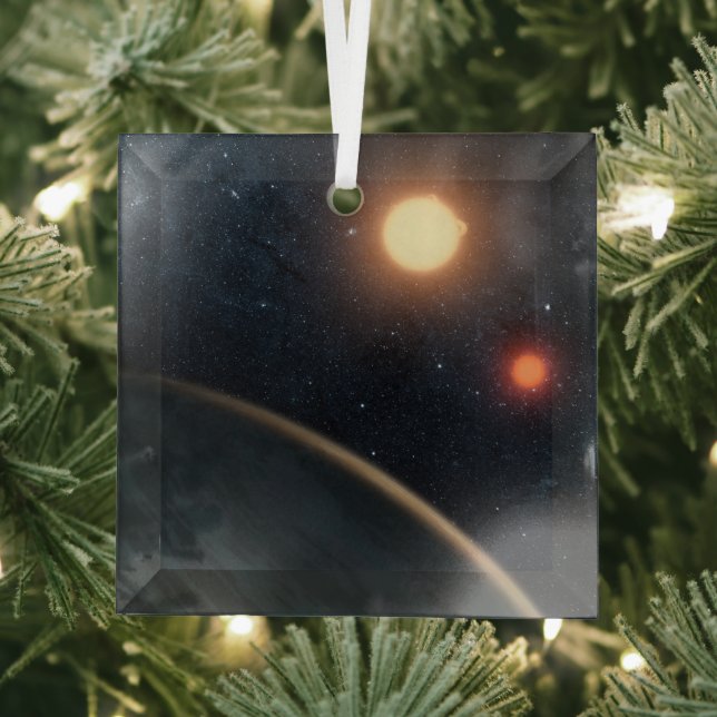 Ornement En Verre Concept de l'artiste illustrant Kepler-16b. (Insitu)
