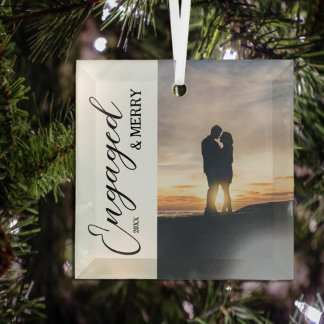 Ornement En Verre Photo Joyeux Couple Engagé
