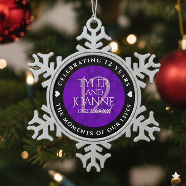 Ornement Flocon De Neige 12ème anniversaire de la Mariage de soie (12th Silk Wedding Anniversary Snowflake Pewter Ornament Cover Photo)