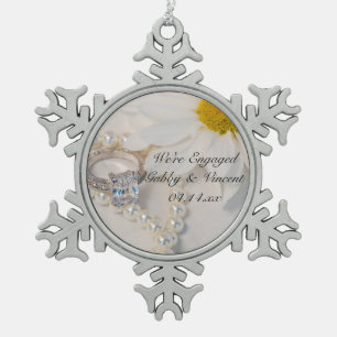 Ornement Flocon De Neige Élégant Fiançailles blanc marguerrier