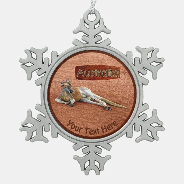 Ornement Flocon De Neige Kangaroo Rouge En Casquette Slouch (Devant)
