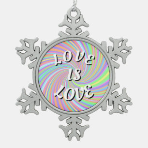 Ornement Flocon De Neige L'amour est l'amour de la fierté