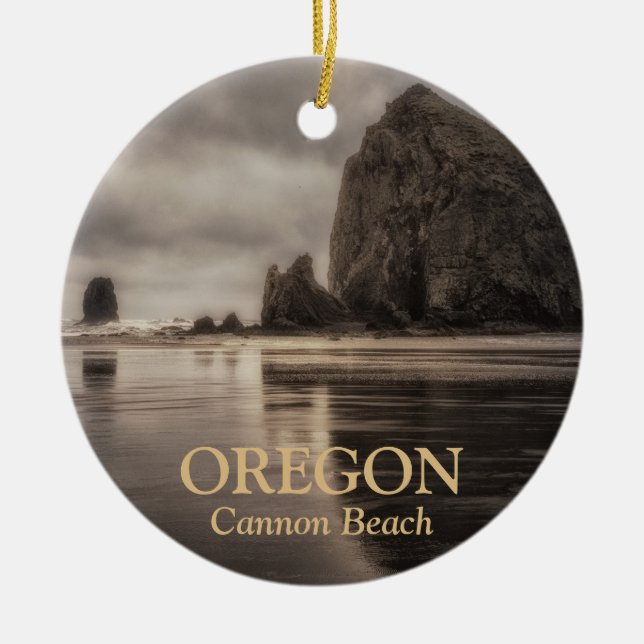 Ornement : Haystack Rock Et Aiguilles (Cercle) (Devant)