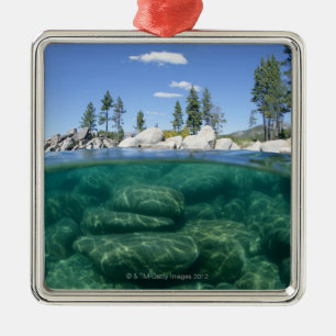 Ornement Métallique Au-dessus et au-dessous du lac Tahoe