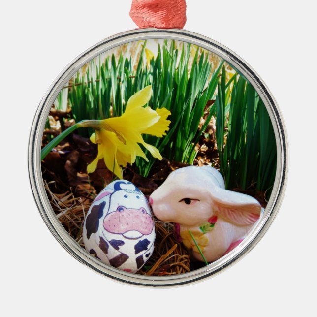 Ornement Métallique Bunny de Pâques embrasser Oeuf de vache (Devant)