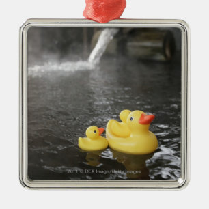 Ornement Métallique Duckies en caoutchouc japonais