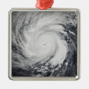 Ornement Métallique Ouragan Faxai dans l'océan pacifique occidental