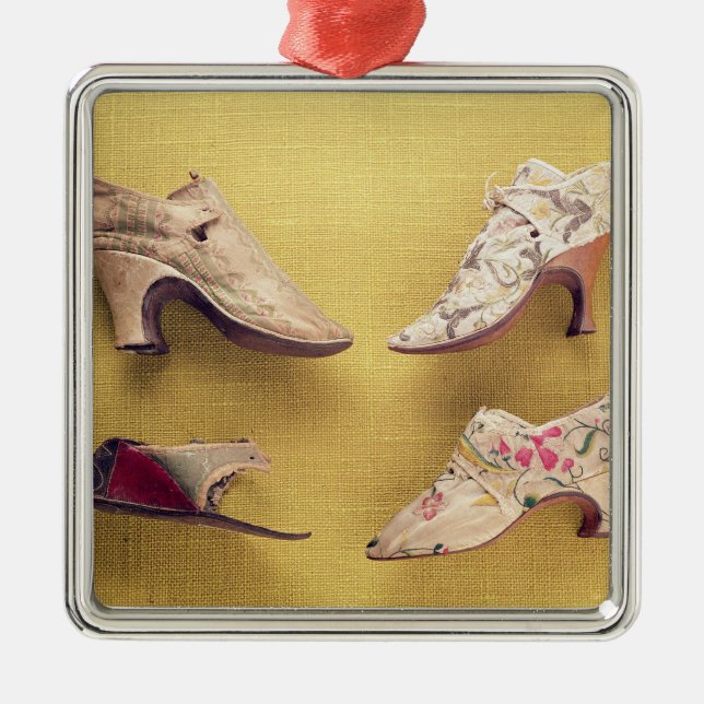Ornement Métallique Paires de chaussures brodées, c.1714 (Devant)
