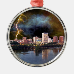 Ornement Métallique Stormy Richmond Skyline