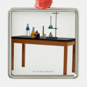 Ornement Métallique Table de laboratoire avec des produits chimiques