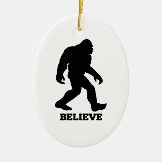 Ornement Ovale En Céramique Bigfoot CROIRE Sasquatch