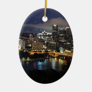 Ornement Ovale En Céramique Horizon de Pittsburgh au crépuscule