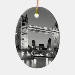 Ornement Ovale En Céramique Pont Tour de Londres blanc noir