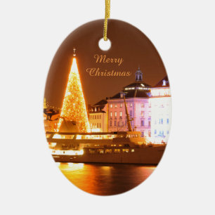 Ornement Ovale En Céramique Stockholm, Suède à Noël la nuit