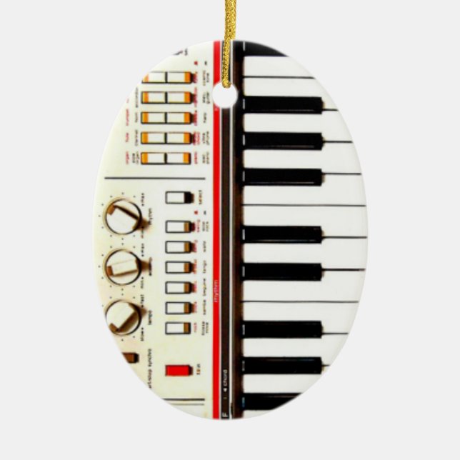 Ornement Ovale En Céramique Vieux clavier électrique (Devant)