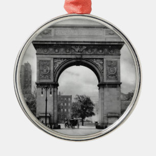 Ornement Rond Argenté Voûte carrée de Washington