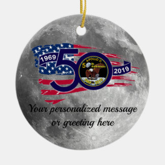 Ornement Rond En Céramique Cinquantième anniversaire personnalisé d'Apollo 11