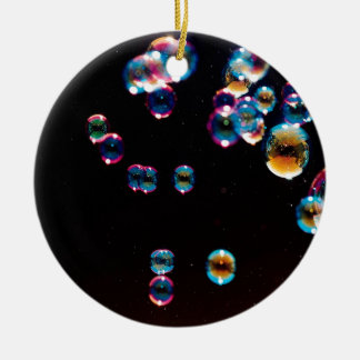 Ornement Rond En Céramique Le cristal abstrait reflètent la pluie