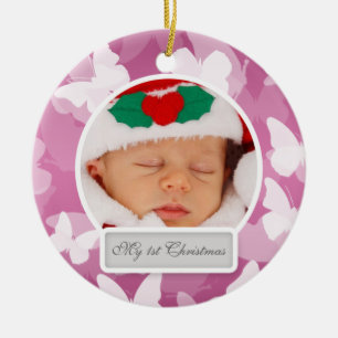 Ornement Rond En Céramique Les premiers papillons de Noël du bébé rose