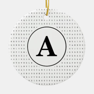 Ornement Rond En Céramique Monogramme de puzzle de recherche de mots