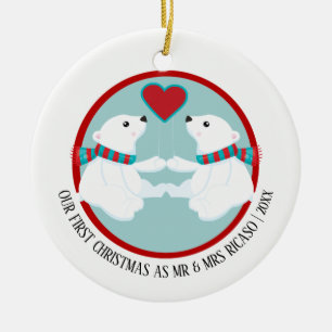 Ornement Rond En Céramique Notre premier Ours Polaire de Noël personnalisé