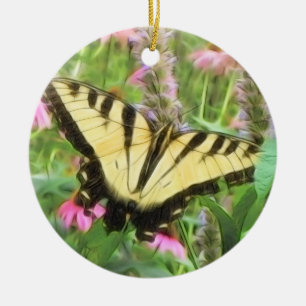 Ornement Rond En Céramique Papillon jaune de machaon dans le jardin d'été