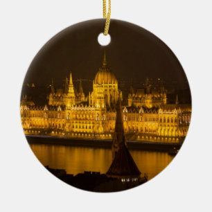 Ornement Rond En Céramique Parlement hongrois Budapest la nuit
