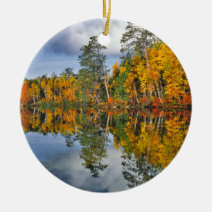 Ornement Rond En Céramique Reflets d'étang en automne, Maine