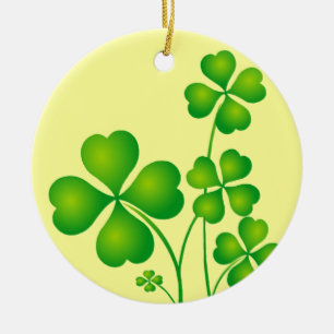 Ornement Rond En Céramique Shamrocks rougeoyants