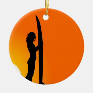 Ornement Rond En Céramique Sunset Surfer Girl avec surf