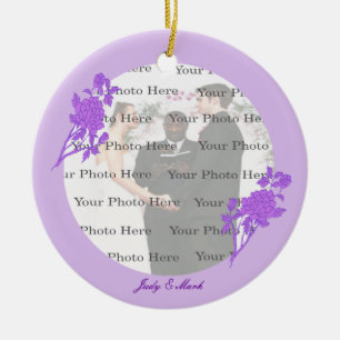 Ornement rond personnalisé à fleurs violettes