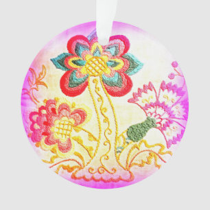 ornement rose brodé de palmier