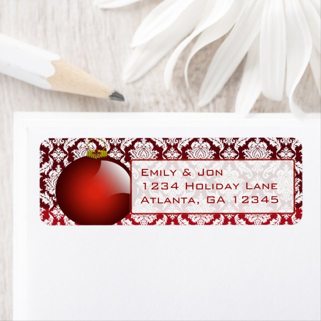 Ornement rouge Damask Étiquettes de Noël (En situation)
