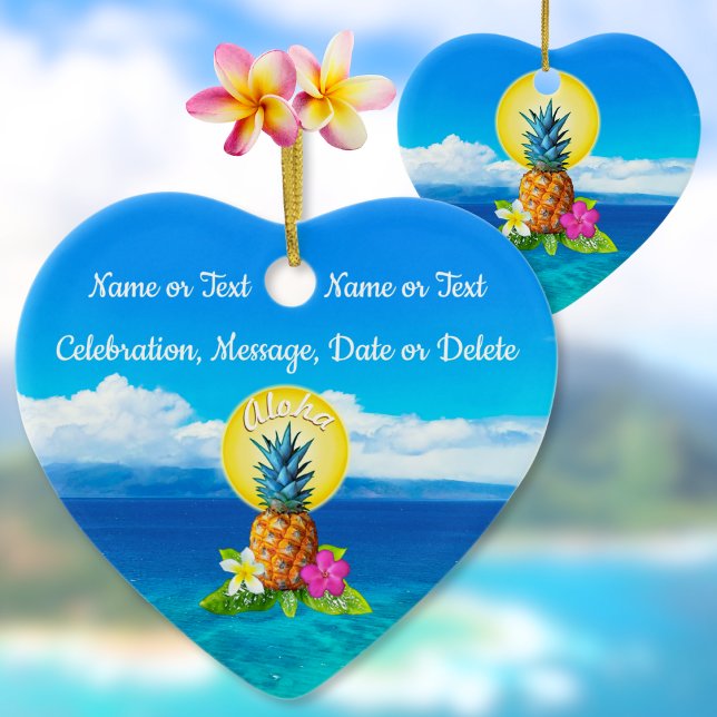 Ornements hawaïens avec les noms du couple, date (Hawaiian Christmas Ornaments. Hawaii Ornaments. Hawaiian Christmas Gifts. Tropical Pineapple Gifts.)