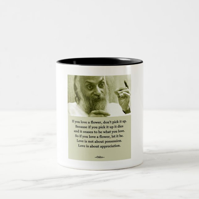 Osho Zweifarbige Tasse (Mittel)