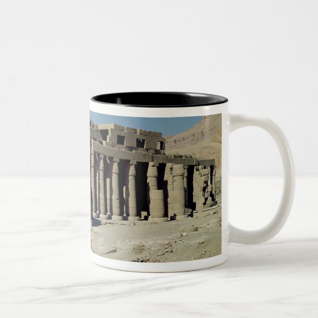 Osiride stellt Ramesses II die Wände angrenzend Zweifarbige Tasse (Rechts)