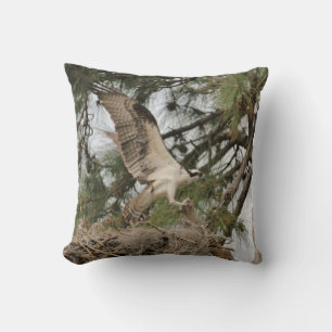 Osprey Landing Kissen