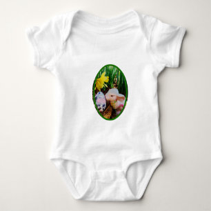 Osterblase küssend Kuh Ei Baby Bodysuit Strampler