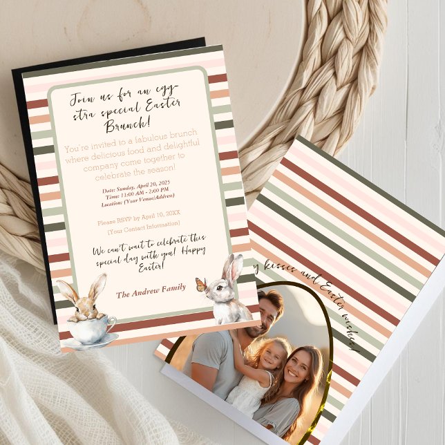 Osterbündel mit benutzerdefiniertem Foto Einladung (Striped Easter bunnies with Custom Photo Invitation)