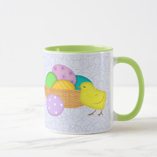 Ostereier und Tasse von Küken (Rechts)