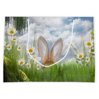 Osterhase in den Gänseblümchen Große Geschenktüte