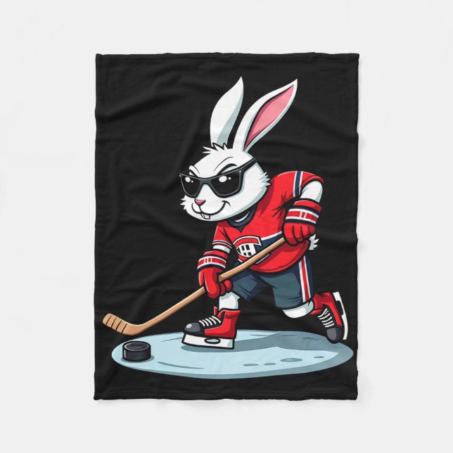 Osterhase spielt Hockey  Fleecedecke (Vorderseite)