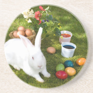 Osterhase und farbige Eier Getränkeuntersetzer