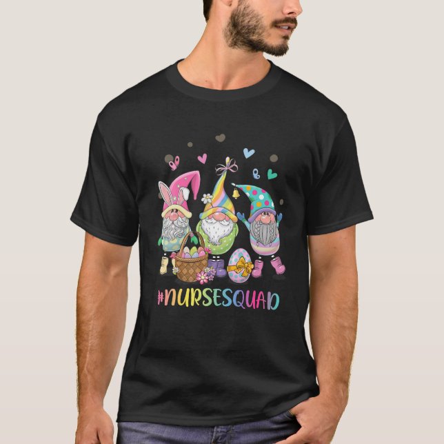 Osternahrung Squad Gnomes Happy Oaster T-Shirt (Vorderseite)