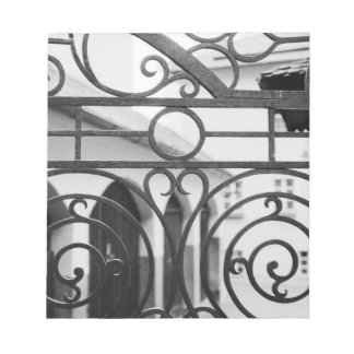 Österreich, Salzburg. Detail des Metallschiebers, Notizblock