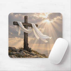 Ostkreuz mit Grabtuch bei Sonnenaufgang Mousepad