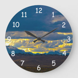 OstSierra Nevada HDR. Große Wanduhr